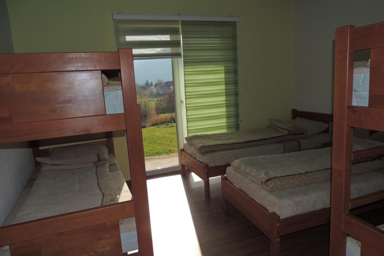 Hostel Villa Popovic ทราฟนิค ภายนอก รูปภาพ
