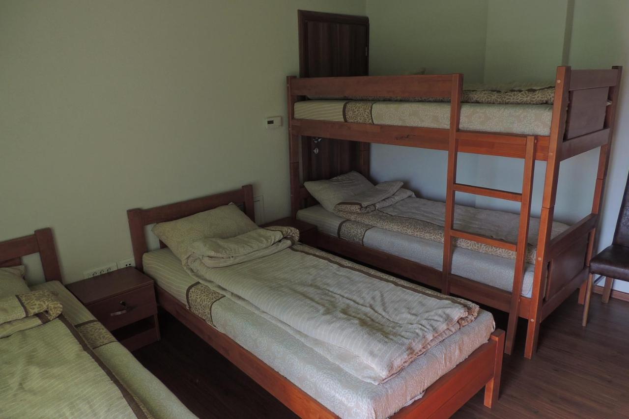 Hostel Villa Popovic ทราฟนิค ภายนอก รูปภาพ
