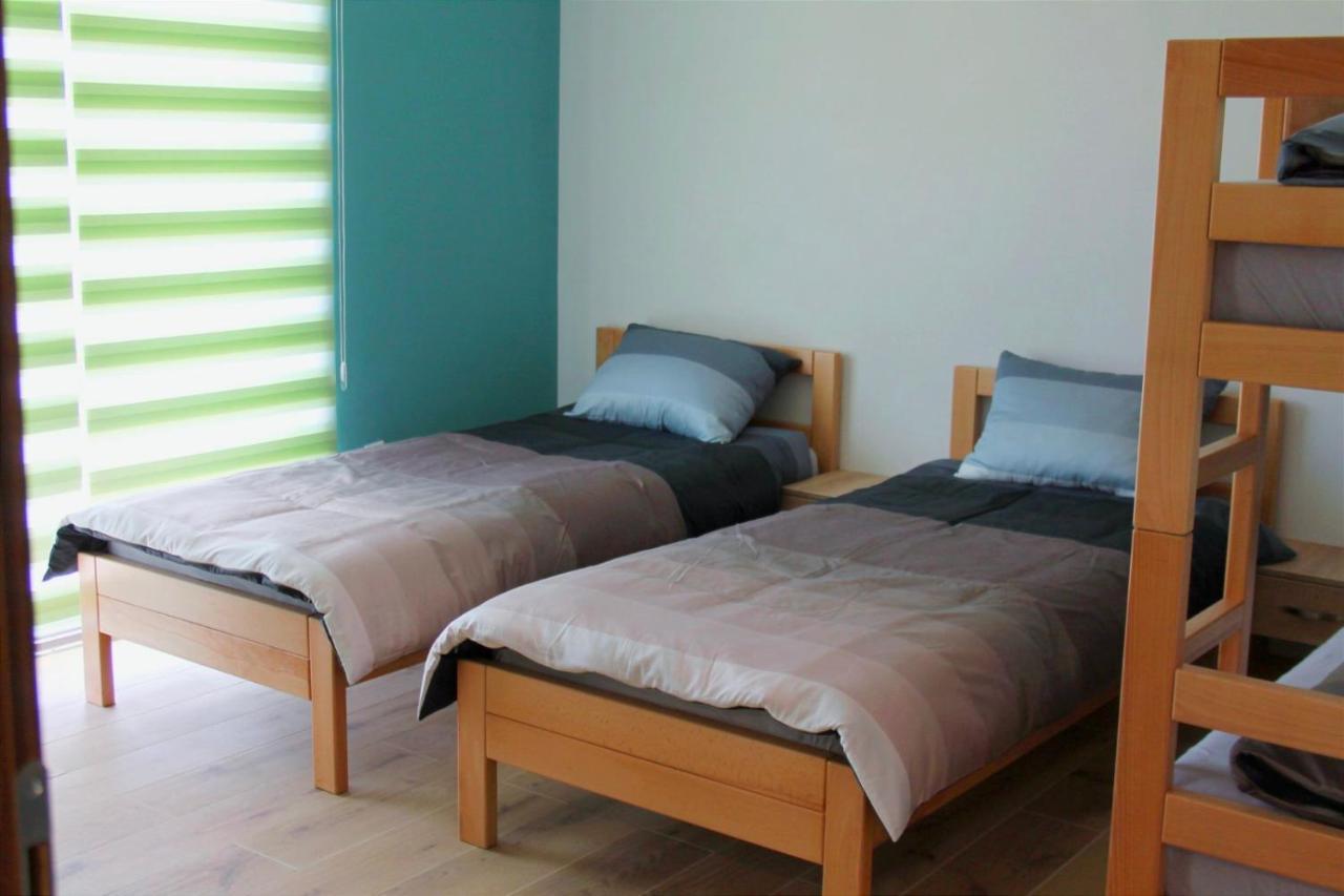 Hostel Villa Popovic ทราฟนิค ภายนอก รูปภาพ